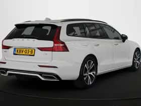 Volvo V60 (2020) thumbnail 3