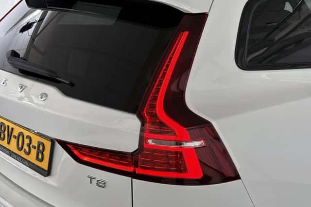 Volvo V60 (2020) thumbnail 25