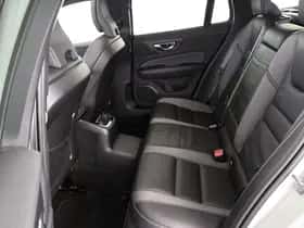 Volvo V60 (2020) thumbnail 7
