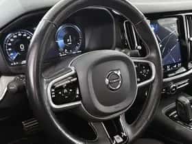 Volvo V60 (2020) thumbnail 10