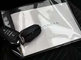 Lancia Ypsilon (2024) thumbnail 12