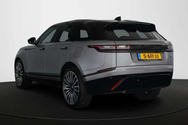 Land Rover Range Rover Velar (2023) thumbnail 4