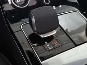 Land Rover Range Rover Velar (2023) thumbnail 31