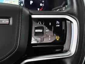 Land Rover Range Rover Velar (2023) thumbnail 33