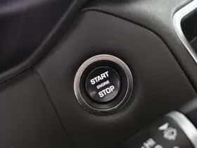 Land Rover Range Rover Velar (2023) thumbnail 49
