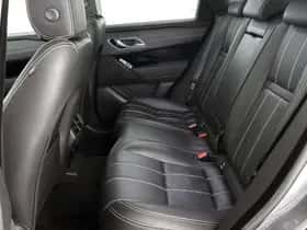 Land Rover Range Rover Velar (2023) thumbnail 10