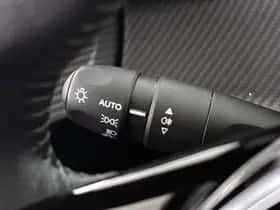 Peugeot e-208 (2023) thumbnail 34