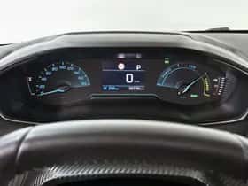 Peugeot e-208 (2023) thumbnail 10