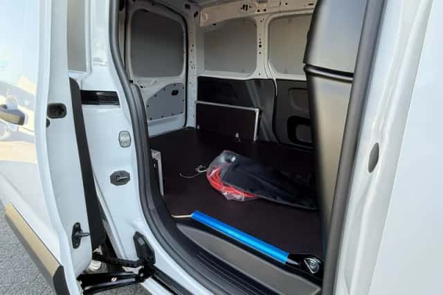 Opel Combo-e (2026) thumbnail 9