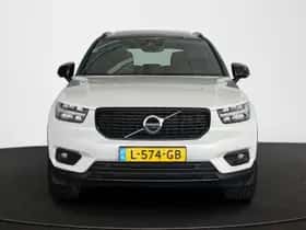 Volvo XC40 (2021) thumbnail 15