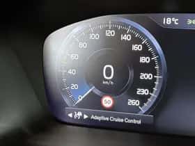 Volvo XC40 (2021) thumbnail 33
