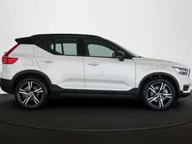 Volvo XC40 (2021) thumbnail 37
