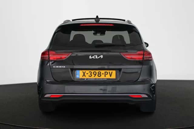 Kia Ceed Sportswagon (2024) thumbnail 15