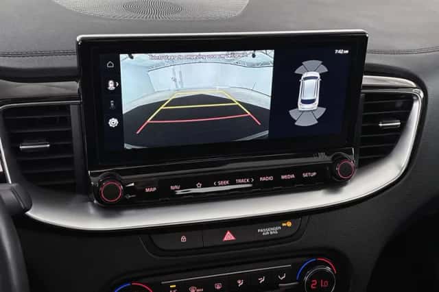 Kia Ceed Sportswagon (2024) thumbnail 16