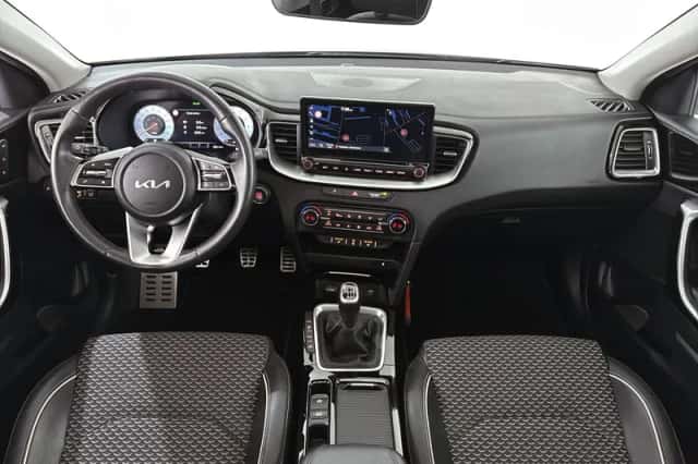 Kia Ceed Sportswagon (2024) thumbnail 7