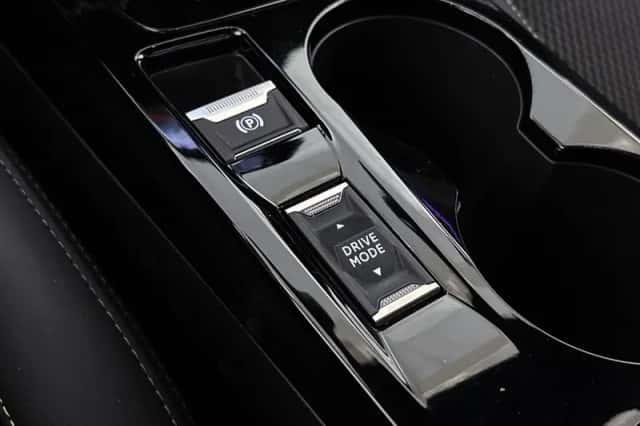 Peugeot 208 (2025) thumbnail 36