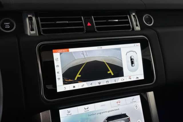 Land Rover Range Rover (2021) thumbnail 17