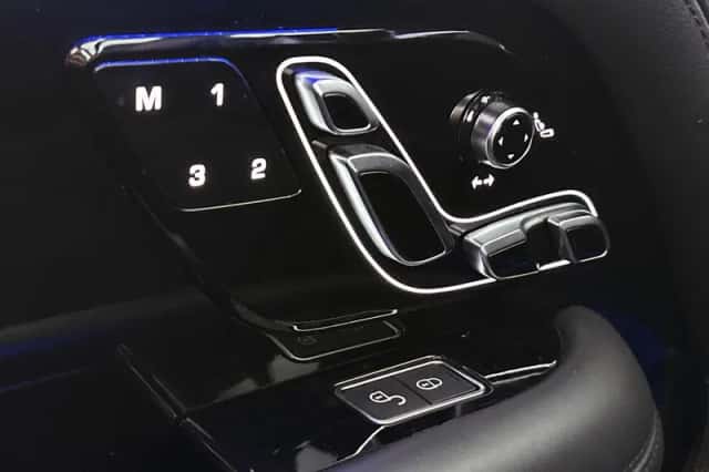 Land Rover Range Rover (2021) thumbnail 19