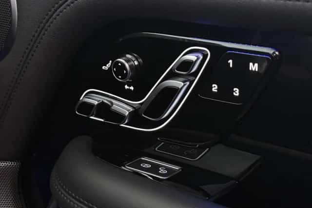 Land Rover Range Rover (2021) thumbnail 20