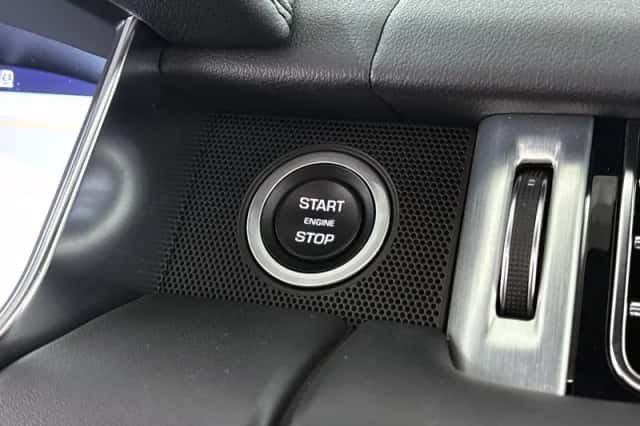 Land Rover Range Rover (2021) thumbnail 49