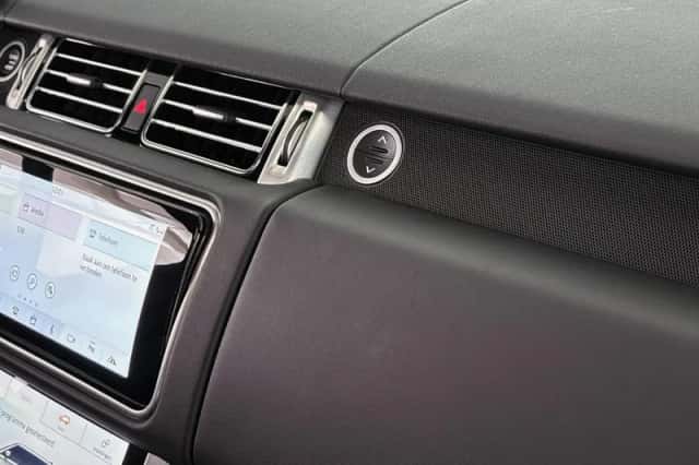 Land Rover Range Rover (2021) thumbnail 54