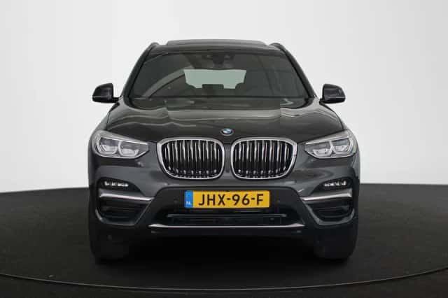 BMW X3 (2021) thumbnail 14