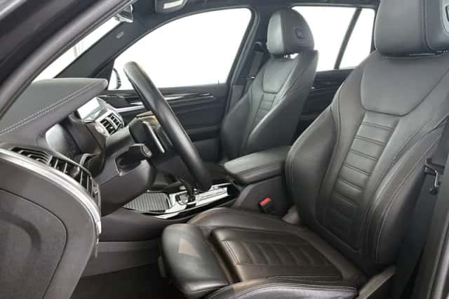 BMW X3 (2021) thumbnail 6
