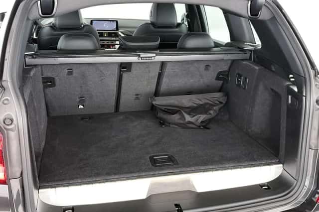 BMW X3 (2021) thumbnail 10
