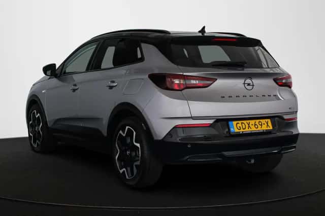 Opel Grandland (2024) thumbnail 4
