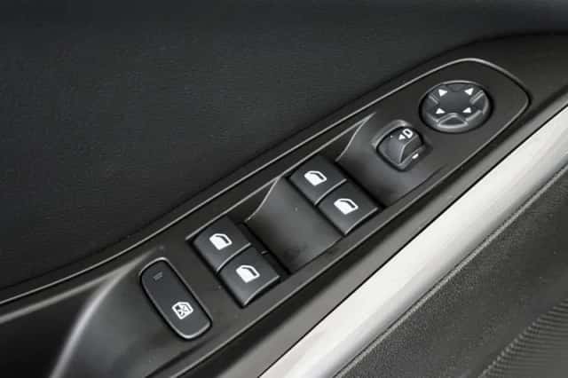 Opel Grandland (2024) thumbnail 33