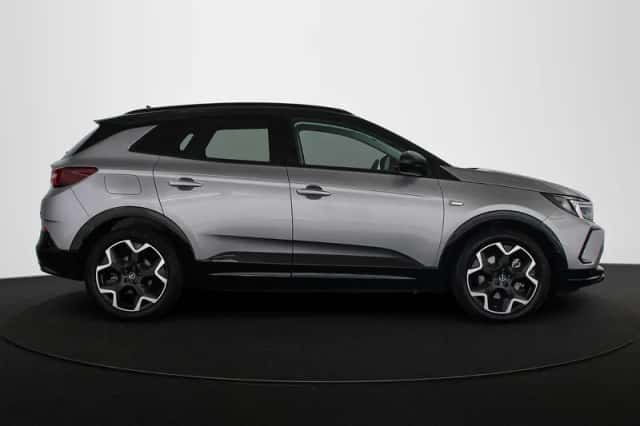 Opel Grandland (2024) thumbnail 35