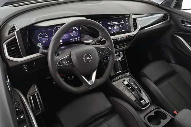Opel Grandland (2024) thumbnail 5
