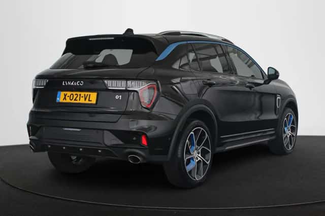 Lynk & Co 01 (2024) thumbnail 3