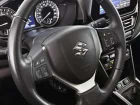 Suzuki S-Cross (2022) thumbnail 12