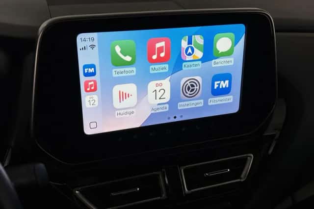 Suzuki S-Cross (2022) thumbnail 17