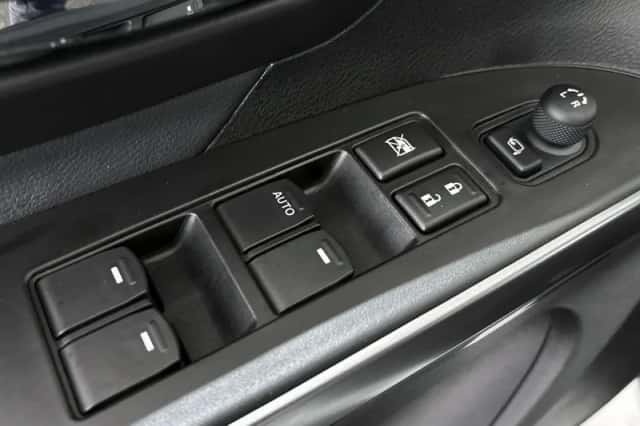 Suzuki S-Cross (2022) thumbnail 31