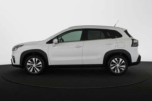 Suzuki S-Cross (2022) thumbnail 32