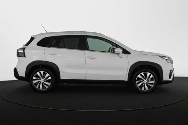 Suzuki S-Cross (2022) thumbnail 33