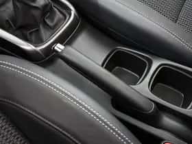 Suzuki S-Cross (2022) thumbnail 37