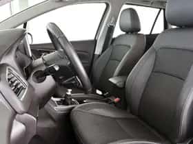 Suzuki S-Cross (2022) thumbnail 6