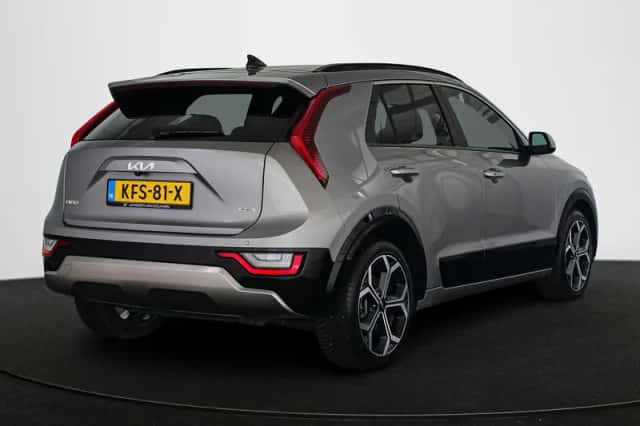 Kia Niro (2023) thumbnail 3