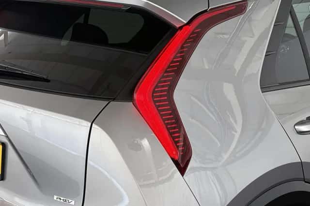Kia Niro (2023) thumbnail 21