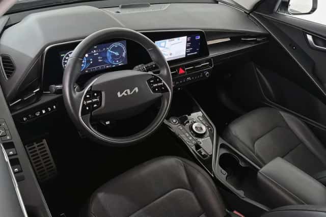 Kia Niro (2023) thumbnail 5