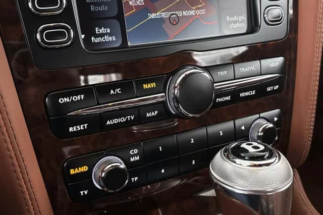 Bentley Continental GT (2009) thumbnail 13