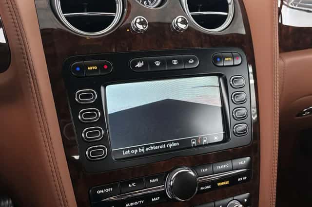 Bentley Continental GT (2009) thumbnail 16