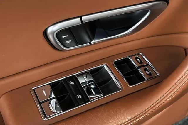 Bentley Continental GT (2009) thumbnail 32