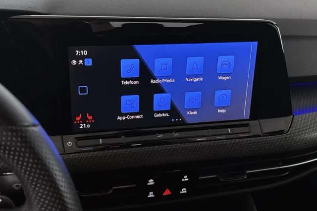 Volkswagen Golf (2021) thumbnail 12