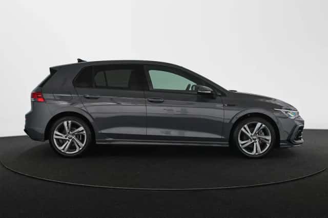 Volkswagen Golf (2021) thumbnail 29