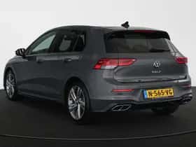 Volkswagen Golf (2021) thumbnail 4