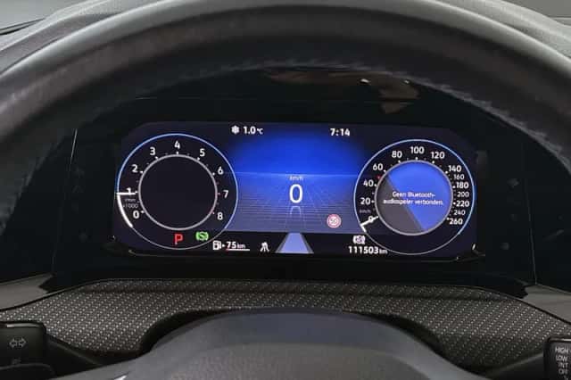 Volkswagen Golf (2021) thumbnail 10